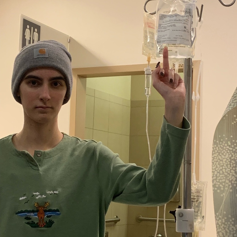 Meet your Posher, Mona